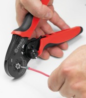 Pince à crémaillere pour sertissage embouts de câbles 05