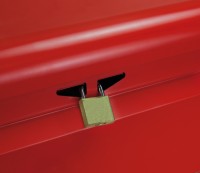 Coffre de chantier avec plateau 05