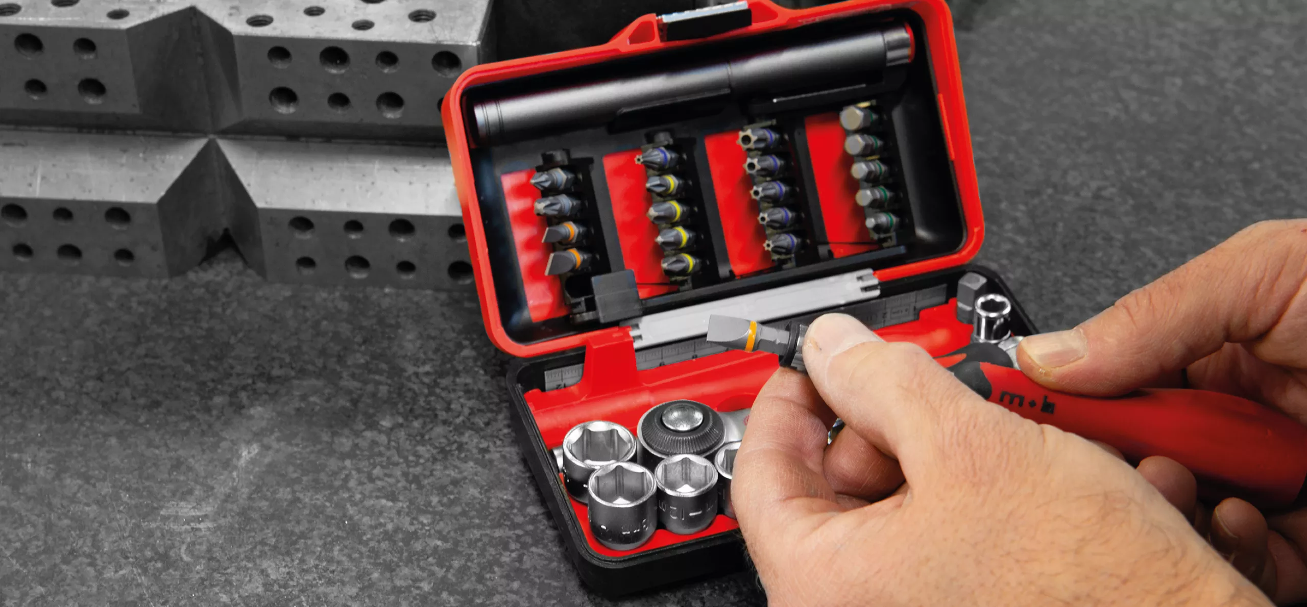 39 outils dans un minimum d’espace